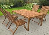Wygodne i stylowe krzesła ogrodowe drewniane - w sam raz do Twojego ogrodu!