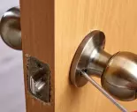 drzwi i klamki
