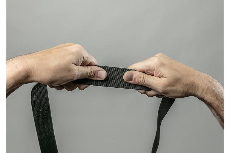 WESEL pasek elastyczny z klamrą metalową czarny uni 130 cm