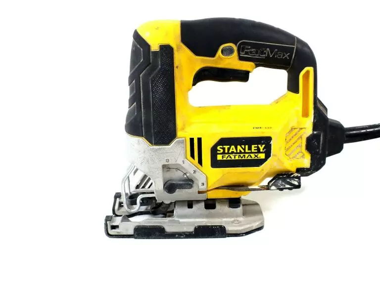 Stanley Fatmax Wyrzynarka 710W
