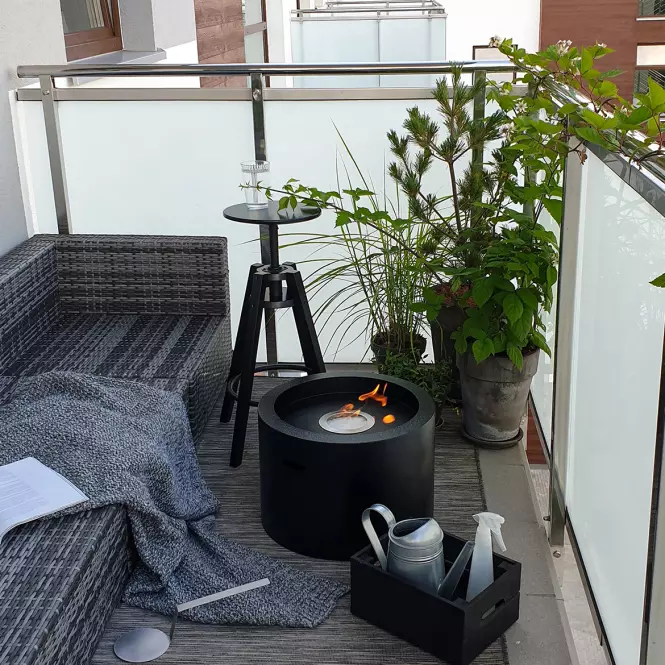 Biokominek Moon Black mat