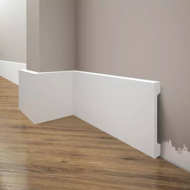 Listwa przypodłogowa Elegance LPC-29-101 biała mat