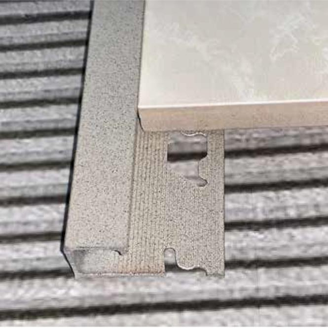 Profil krawędziowy kwadratowy aluminiowy Painted Rust 2500/12,5 mm