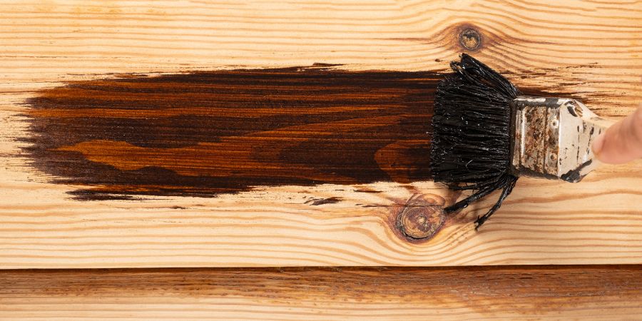 jak olejować podłogę drewnianą?